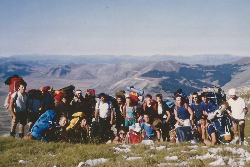 1987 Clan nuova strada sPioX-TV2°- campo mobile nazionale monti sibillini 1.jpg