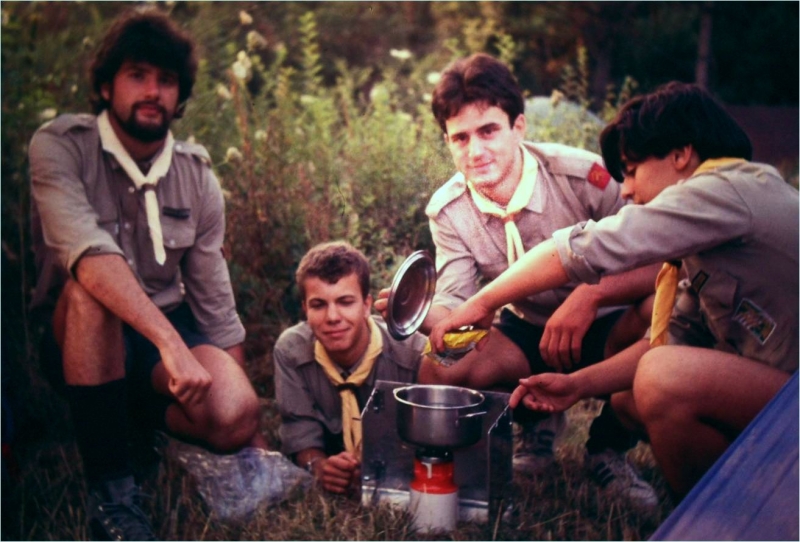 1987 Clan nuova strada sPioX-TV2°- campo mobile nazionale monti sibillini 7.jpg