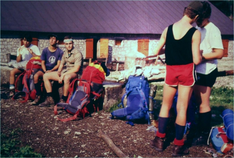 1989 Clan nuova strada sPioX-TV2°- campo mobile Braies-Selva di Cadore 1.jpg