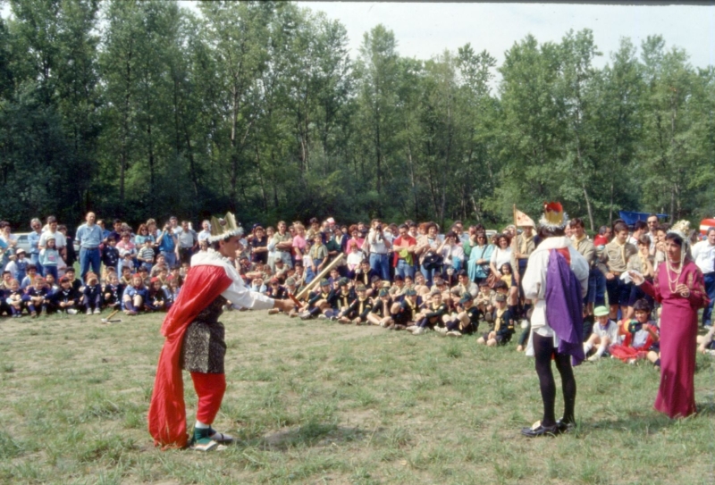 1991 030 1 festa genitori.jpg