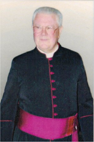 Monsignor Giovanni Bordin - Aquila Nera