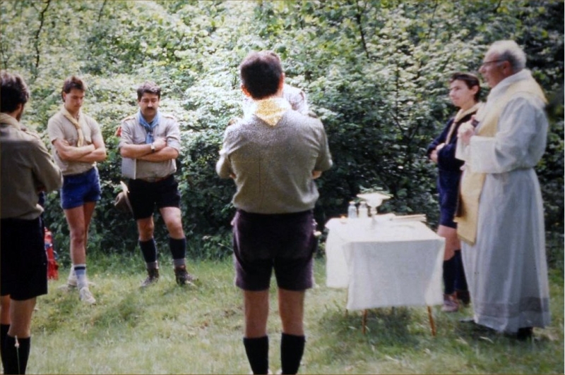 1988 Clan nuova strada sPioX-TV2°- campo mobile Forno di Zoldo-Belluno 1.jpg